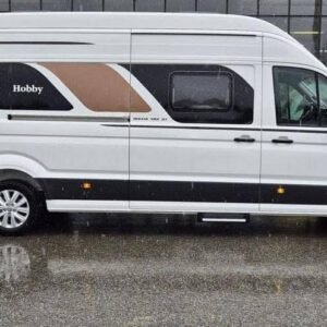 VOLKSWAGEN HOBBY MAXIA VAN 680 ET – 2024 – VOLKSWAGEN CRAFTER – 3 PLACES CARTE GRISE – MOTORISATION 2.0 TDI 177 CH – BOÎTE AUTO – NEUF – HAUT DE GAMME